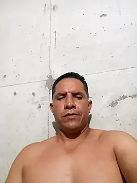 Snapshot of Dary_Fran chatting on March 2025 06:26:02 AM Dary Fran online show from March 2025 06:26:02 AM