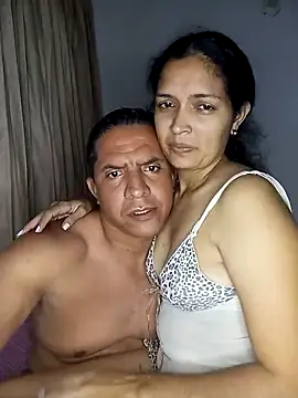 Snapshot of Dary_Fran chatting on March 2025 04:20:02 AM Dary Fran online show from March 2025 04:20:02 AM