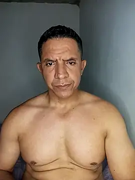 Snapshot of Dary_Fran chatting on September 2025 04:29:01 AM Dary Fran online show from September 2025 04:29:01 AM