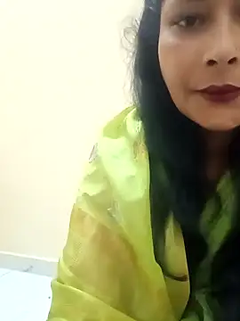 Snapshot of Ronak_kaur chatting on March 2025 10:59:02 AM Ronak kaur online show from March 2025 10:59:02 AM