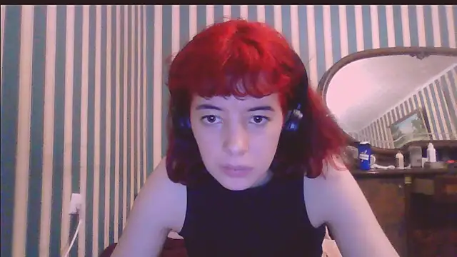 Amber Doll  online show from October 2025 12:11:01 AM