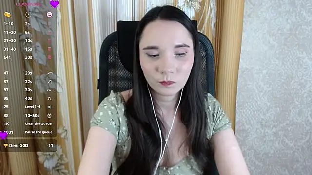 Snapshot of KateForLove chatting on March 2025 01:45:01 PM KateForLove online show from March 2025 01:45:01 PM