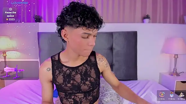 Kai riptide online show from October 2025 08:00:02 PM