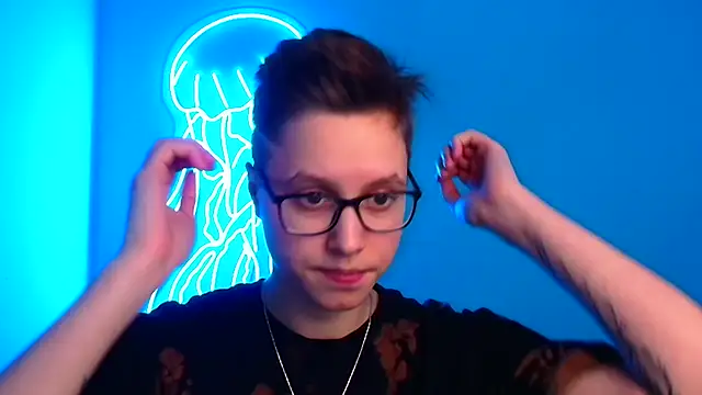 Bella Swannn online show from March 2025 04:09:02 PM