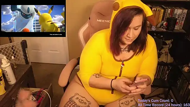 VioletNova online show from February 2026 02:54:02 PM