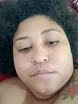 Snapshot of Ayliinn_ chatting on October 2025 07:43:01 AM Ayliinn online show from October 2025 07:43:01 AM