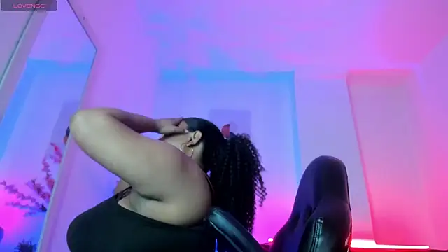 Ayliinn  online show from March 2026 12:49:01 AM