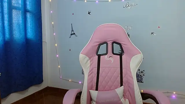 nanis milf online show from April 2026 12:30:02 PM