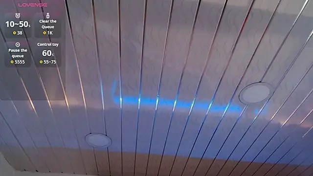 Snapshot of Cristal_Velle chatting on September 2025 12:40:01 PM Cristal Velle online show from September 2025 12:40:01 PM