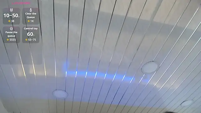 Snapshot of Cristal_Velle chatting on September 2025 12:43:02 PM Cristal Velle online show from September 2025 12:43:02 PM