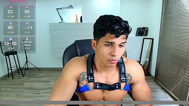 Snapshot of Apolotherock chatting on December 2025 07:52:02 PM Apolotherock online show from December 2025 07:52:02 PM