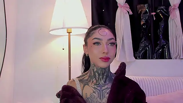 Dani Valen online show from December 2025 12:27:01 AM