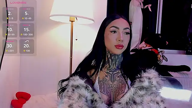 Snapshot of Dani_Valen chatting on July 2026 01:30:01 AM Dani Valen online show from July 2026 01:30:01 AM