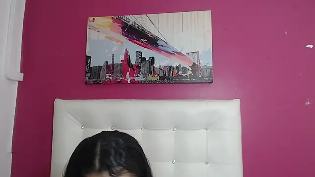 tiny sarah1 online show from March 2025 09:05:02 PM