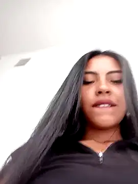 Devil AliceXo online show from March 2025 08:11:01 PM