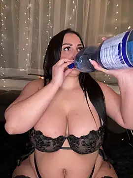 Snapshot of Blackpearlx666 chatting on November 2025 11:03:01 PM Blackpearlx666 online show from November 2025 11:03:01 PM