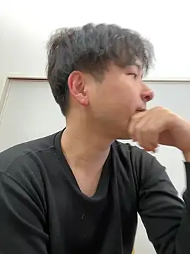 waka3232 online show from April 2026 04:24:01 AM