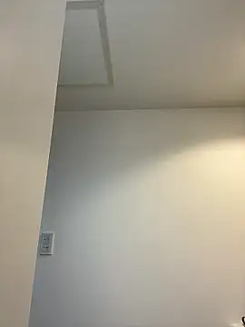 waka3232 online show from April 2026 01:45:01 AM