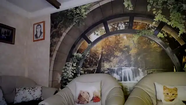 Snapshot of Kathylovexxx chatting on April 2026 03:07:02 AM Kathylovexxx online show from April 2026 03:07:02 AM