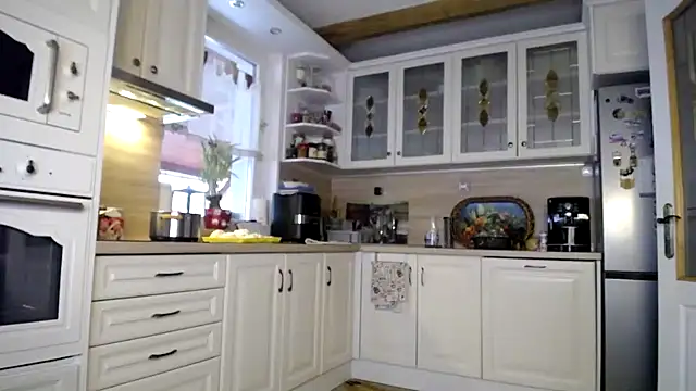 Snapshot of Kathylovexxx chatting on April 2026 03:17:02 PM Kathylovexxx online show from April 2026 03:17:02 PM