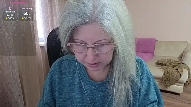 Wane Witch online show from November 2025 05:10:02 AM