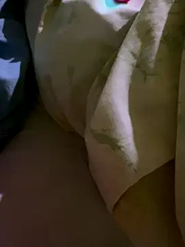 UproseOval online show from September 2025 08:31:01 PM