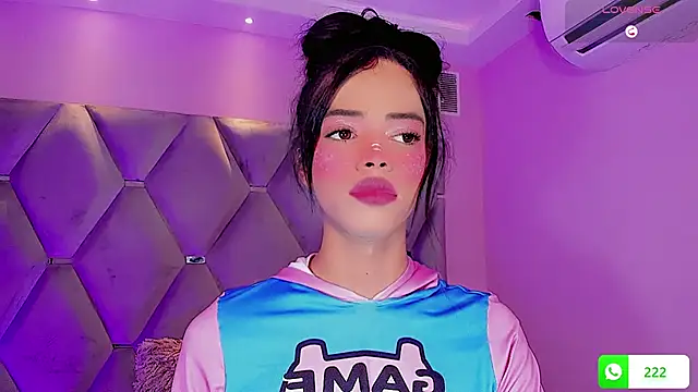 Nina Keyli online show from November 2025 07:41:02 PM