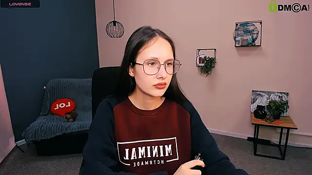 Snapshot of mona_cloud chatting on March 2025 02:55:02 PM mona cloud online show from March 2025 02:55:02 PM