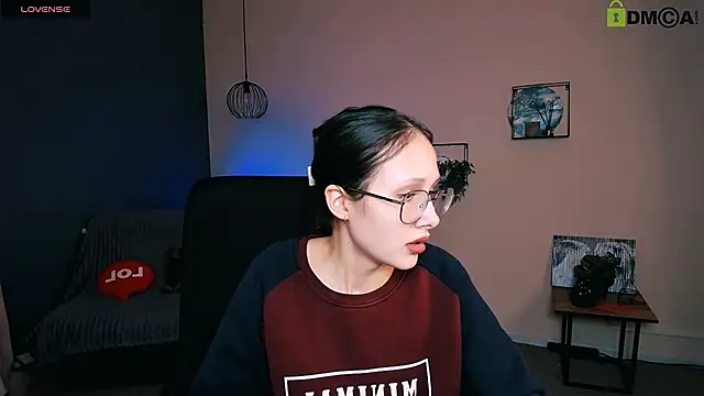 Snapshot of mona_cloud chatting on March 2025 12:22:01 PM mona cloud online show from March 2025 12:22:01 PM