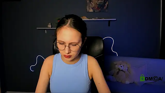 Snapshot of mona_cloud chatting on March 2025 12:35:02 PM mona cloud online show from March 2025 12:35:02 PM