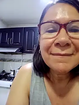 victoria wayne online show from April 2026 10:10:01 AM