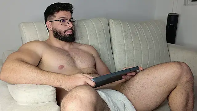 Roman Lux online show from February 2026 03:02:02 AM