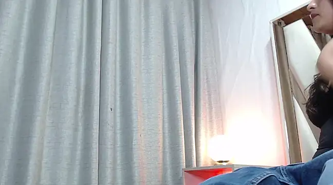 Snapshot of AvaX_777 chatting on March 2025 03:11:01 AM AvaX 777 online show from March 2025 03:11:01 AM