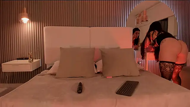 Zoewhitte online show from November 2025 03:06:01 AM