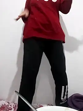 Snapshot of saraaxx1 chatting on March 2025 02:49:02 AM saraaxx1 online show from March 2025 02:49:02 AM