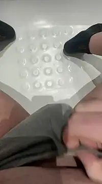 Snapshot of chrisssssss24 chatting on March 2025 10:43:02 PM chrisssssss24 online show from March 2025 10:43:02 PM