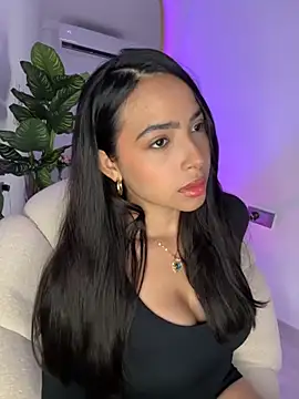 Snapshot of _Emily_Thompson_ chatting on October 2025 01:02:02 AM Emily Thompson online show from October 2025 01:02:02 AM