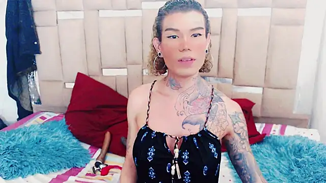 Snapshot of ana_tsxxx chatting on September 2025 11:38:01 PM ana tsxxx online show from September 2025 11:38:01 PM