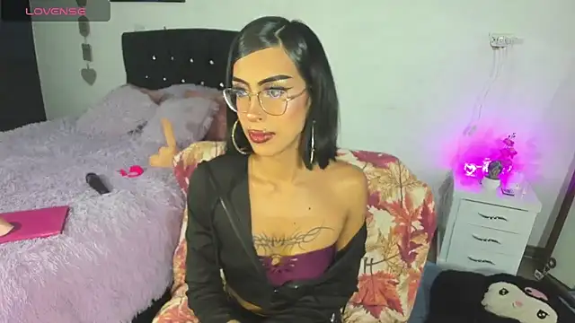 Snapshot of verodaza chatting on June 2026 06:07:02 AM verodaza online show from June 2026 06:07:02 AM