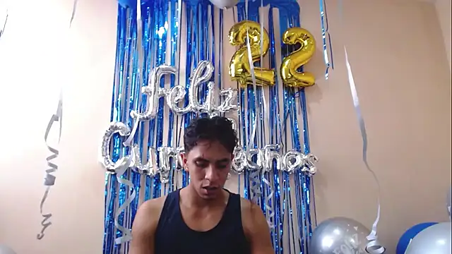 Monkey uchiha777 online show from September 2025 07:46:02 PM