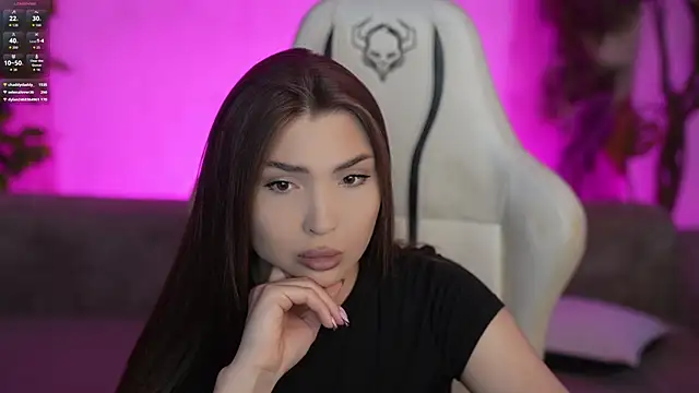 Snapshot of Billie054 chatting on December 2025 07:37:01 AM Billie054 online show from December 2025 07:37:01 AM