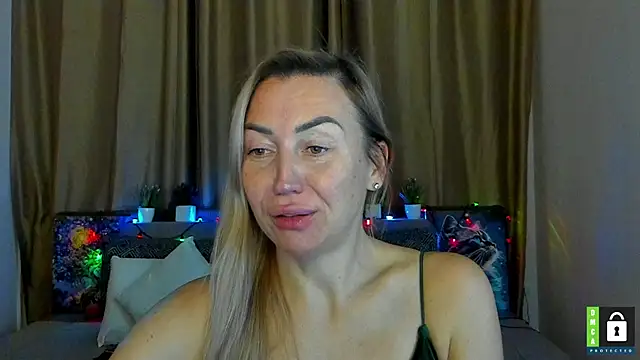 Kiss julli88I online show from December 2025 07:53:02 PM