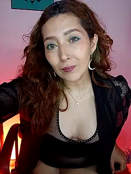 Luz delunaa online show from May 2026 04:52:02 AM
