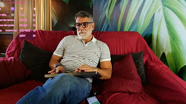 LukeCrews online show from October 2025 06:39:01 PM