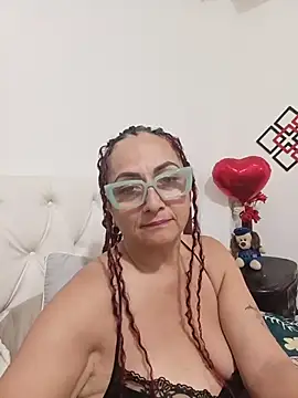 AlessandraLeroy online show from June 2026 04:24:02 PM