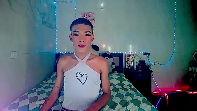 KimberlyXtreme online show from October 2025 03:57:02 PM