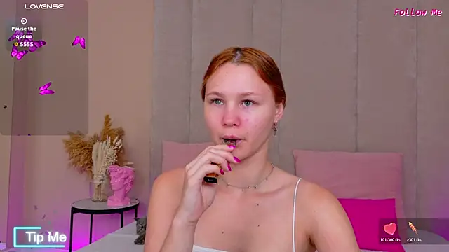 Snapshot of AmeliRoyse chatting on November 2025 05:18:01 PM AmeliRoyse online show from November 2025 05:18:01 PM