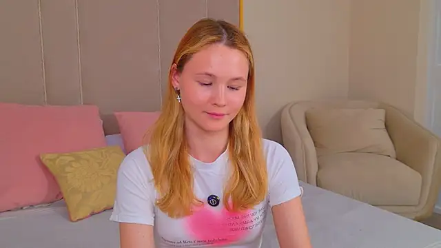Snapshot of AmeliRoyse chatting on June 2026 05:08:01 PM AmeliRoyse online show from June 2026 05:08:01 PM