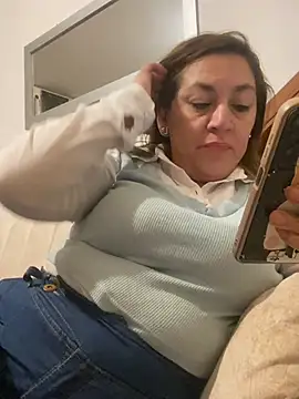 Luna-nevada online show from February 2026 01:24:01 AM