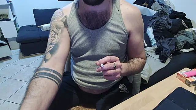 maialinofriuli online show from February 2026 11:34:02 PM